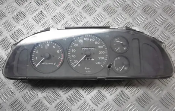 Mazda 323 Tachometer BE7G55430