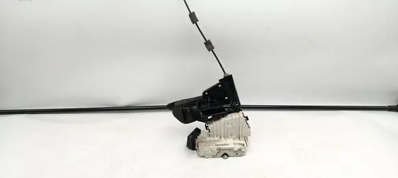 Mercedes-Benz ML W164 Rear door lock A1647330614