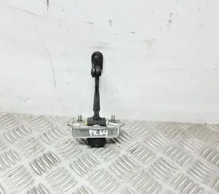 SsangYong Rexton Front door check strap stopper