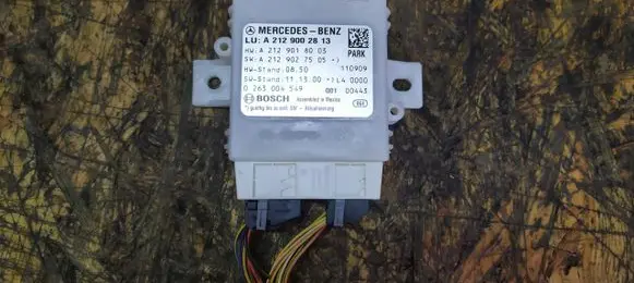Mercedes-Benz E W212 Parking PDC control unit/module A2129002813