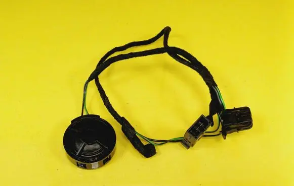 Audi A6 S6 C5 4B Front door high frequency speaker 4B0035399C