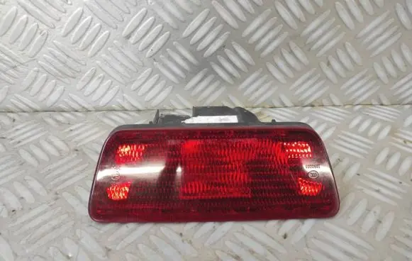 Nissan Juke I F15 Rear fog light 