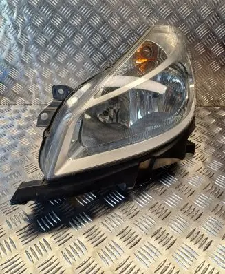 Renault Clio III Headlight/headlamp 7701061071 89900133 4353011