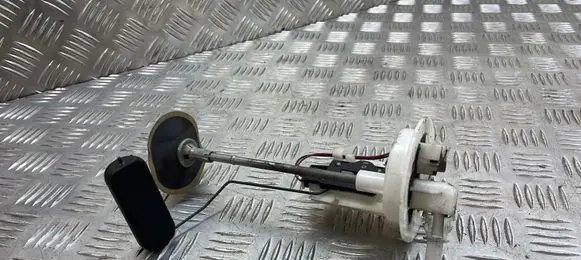 Subaru Forester SJ Fuel level sensor 