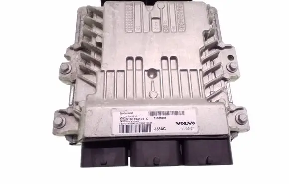 Volvo V60 Engine control unit/module 31336908 S180134101C