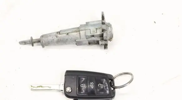Seat Ateca Ignition key/card 575867765B