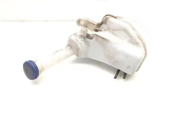 Peugeot 107 Windshield washer fluid reservoir/tank