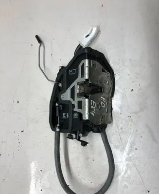 BMW X1 E84 Front door lock 7229466
