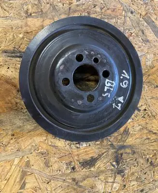 Audi A3 S3 8P Crankshaft pulley 03G105243