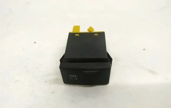 Fog light switch