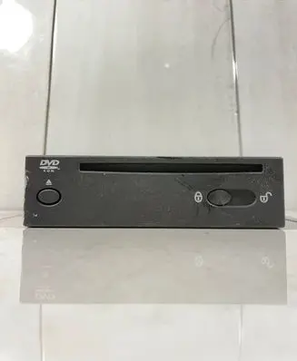 Volvo V70 CD/DVD changer 4621008911 081913031 31285200AA