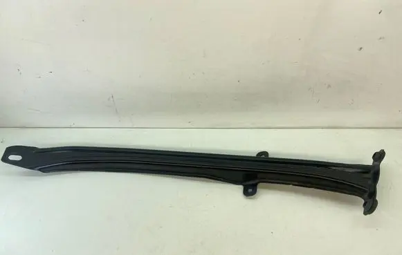 Mercedes-Benz E W212 Engine mounting bracket A2046280124 0007595148