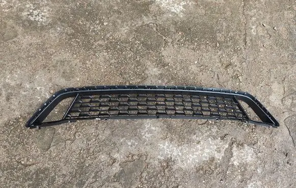 BMW 5 G30 G31 Front bumper lower grill