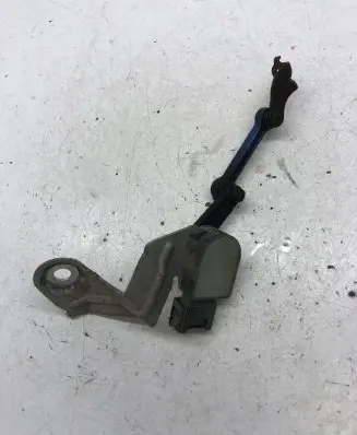 Audi A4 S4 B7 8E 8H Headlight/headlamp level sensor 8E0907503 6PM00816150