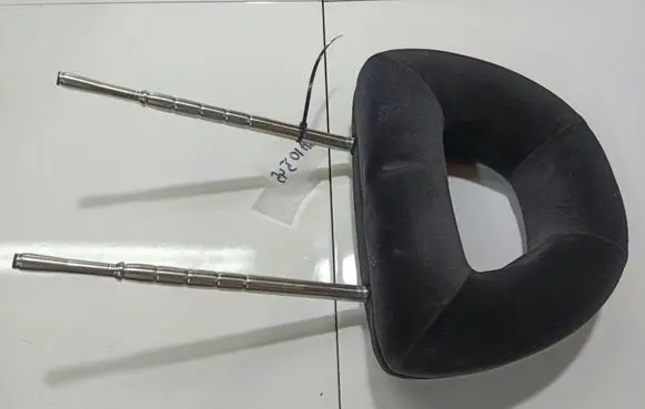 Volkswagen Bora Front seat headrest 