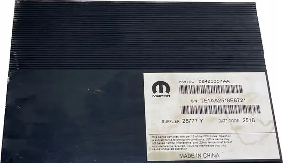 Dodge Charger Sound amplifier 68425657AA