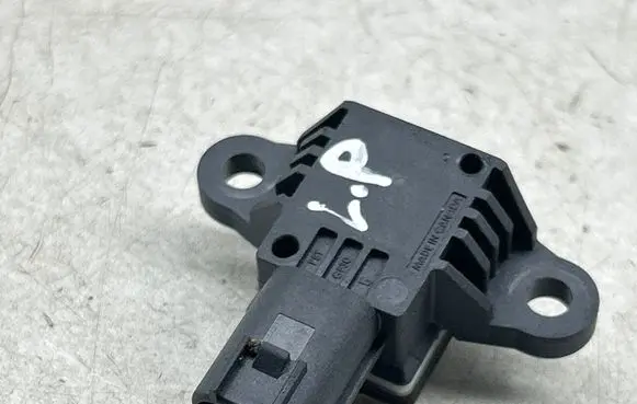 Airbag deployment crash/impact sensor