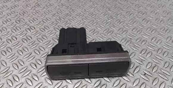 Ford Mondeo MK IV Windscreen/window heater switch 6M2T18K574AD