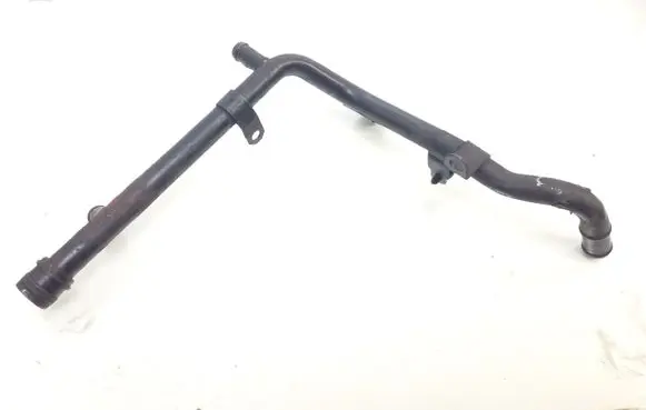 Volkswagen PASSAT B6 Engine coolant pipe/hose 038121065CS