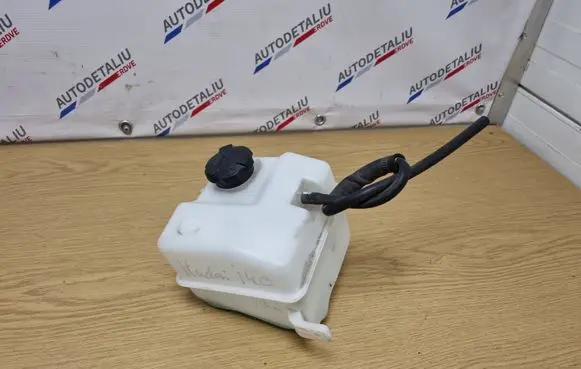 Hyundai i40 Coolant expansion tank/reservoir 2543003Z100