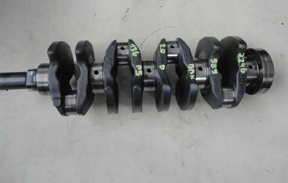 BMW 3 E46 Crankshaft 2246589