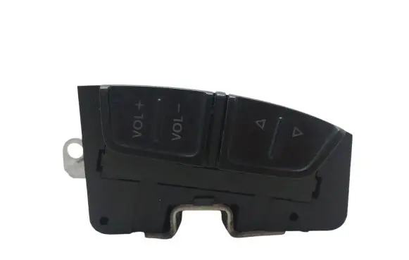 Steering wheel buttons/switches