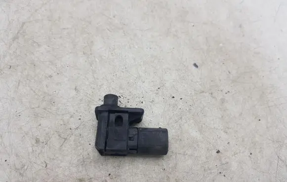 BMW 5 E60 E61 Bonnet alarm switch sensor 8352229