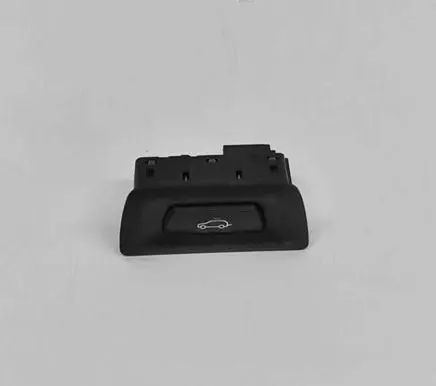 BMW X5 G05 Tailgate/boot open switch button 6820715