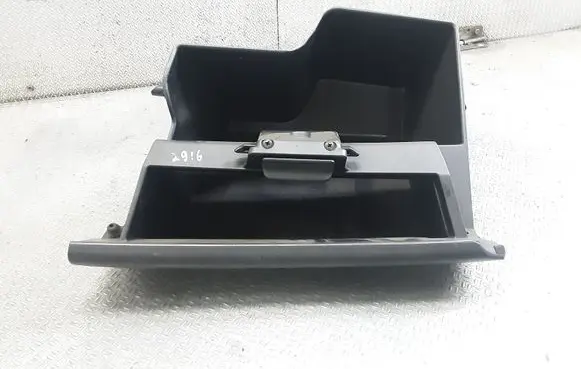 Mazda 2 Glove box set DF7164161