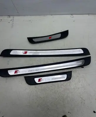 Audi A5 8T 8F sill trim set (inner) 8T8853376 8T8853335