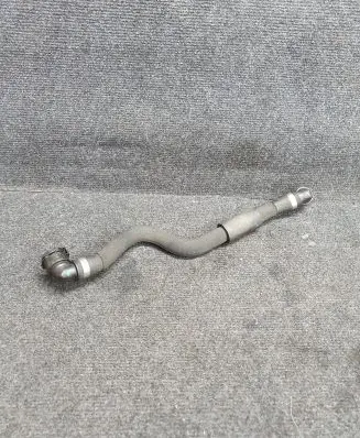 BMW 5 G30 G31 Engine coolant pipe/hose 8571595