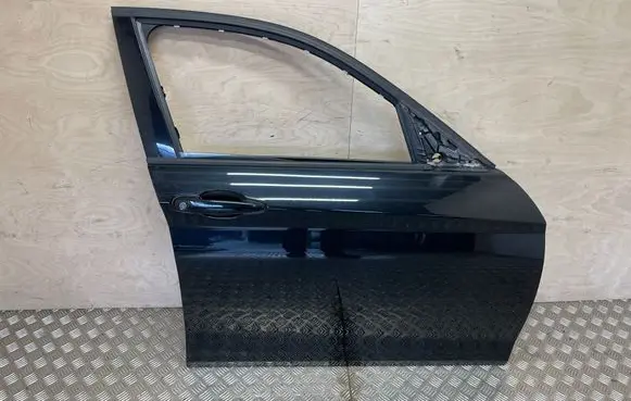 BMW 1 F20 F21 Front door