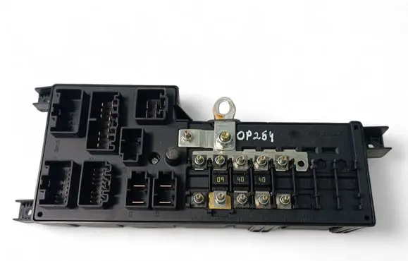 Fuse box set