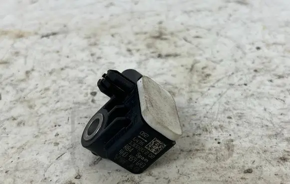Audi A8 S8 D4 4H Airbag deployment crash/impact sensor 4H0959643