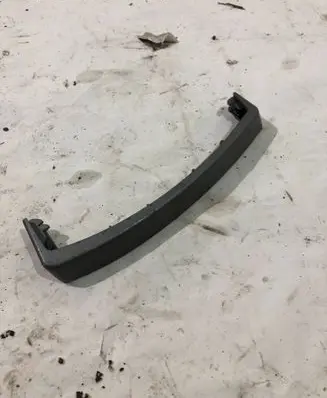 BMW 7 E65 E66 (B) pillar trim (bottom) 7006868