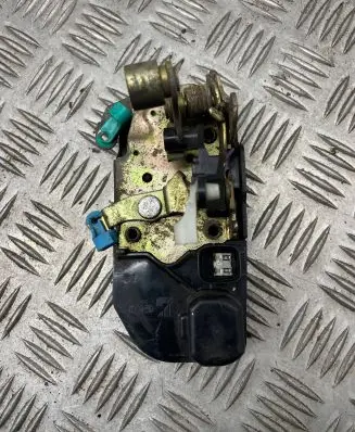 Chrysler Grand Voyager IV Front door lock