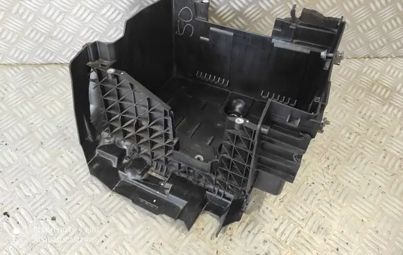 Renault Megane IV Battery box tray 244280018R P1012038A