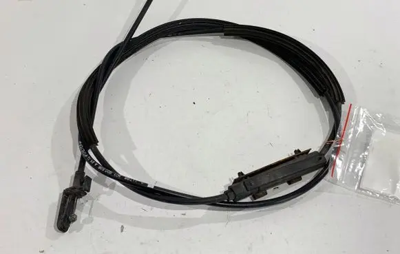 Volkswagen PASSAT B7 Engine bonnet/hood lock release cable 3C1823535A