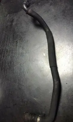 BMW X3 E83 Engine coolant pipe/hose 3422607