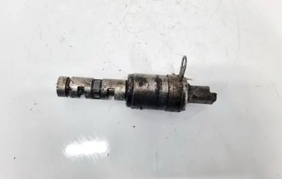 Renault Scenic II - Grand scenic II Camshaft vanos timing valve 178951