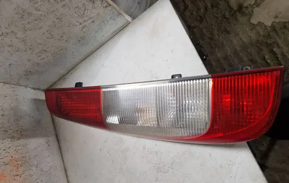 Rear/tail lights