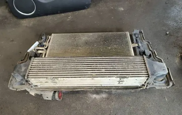 Volvo V60 Radiator set 30668629