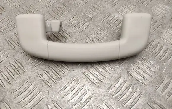 Skoda Superb B8 (3V) Rear interior roof grab handle 3V0857643A