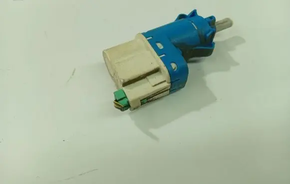 Ford Focus C-MAX Brake pedal sensor switch 3M5T9C872AB 3M5T-9C872-AB