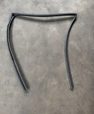 Toyota RAV 4 (XA50) Rubber seal loading door 681524206
