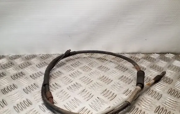 Handbrake/parking brake wiring cable