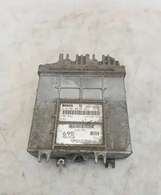 Volvo S40, V40 Engine control unit/module 0281001906 P30613695 7700110648