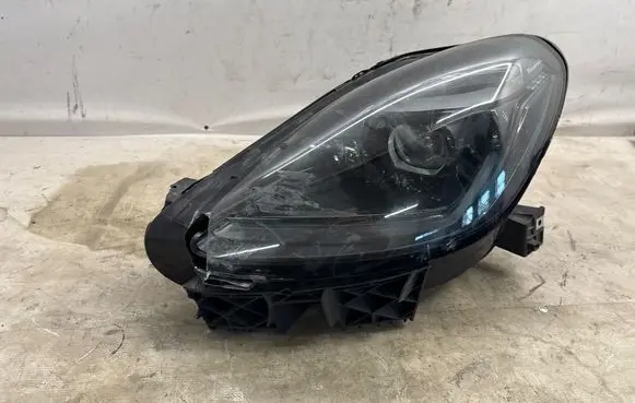 Maserati Grecale Headlight/headlamp 06702930760 148R000074 149R000076
