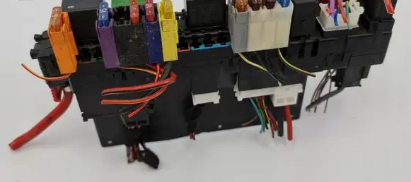 Mercedes-Benz S W220 SAM control unit 0025452101