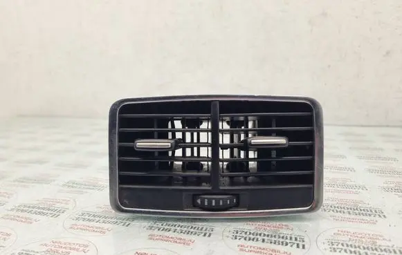 Audi A6 S6 C6 4F Rear air vent grill 4F0819203C